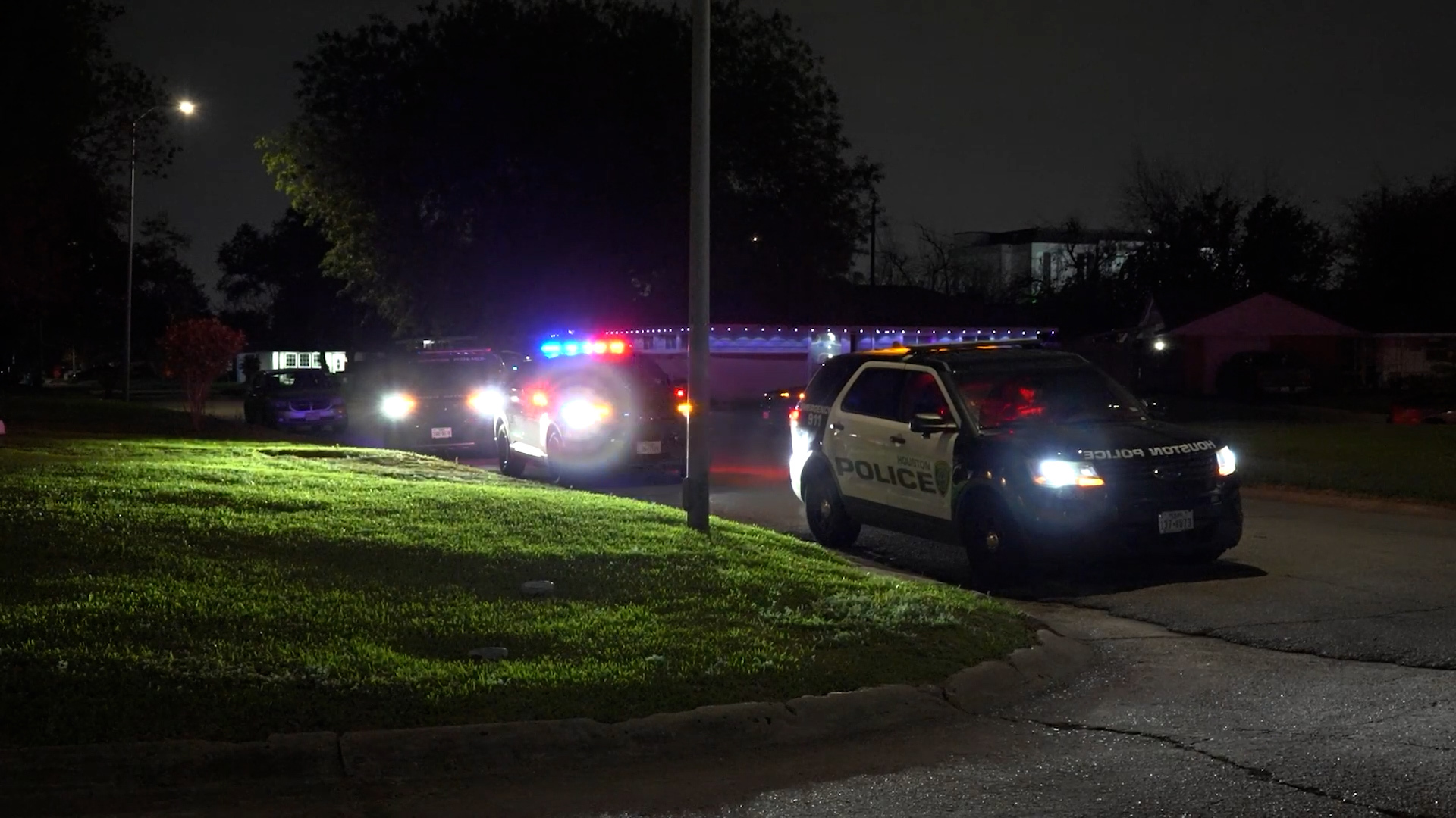HPD update: Woman in her 70s shoots adult son during argument | khou.com