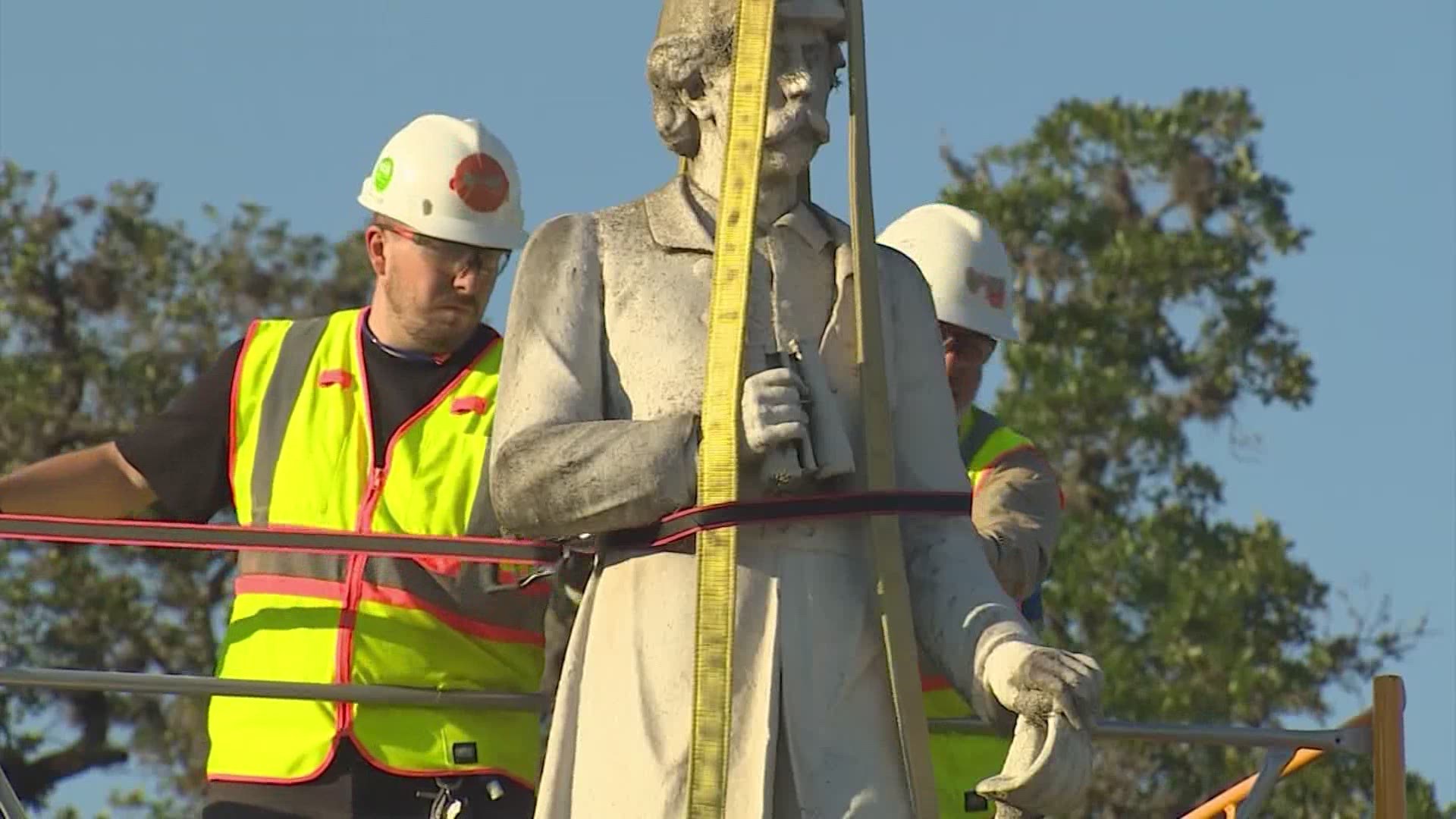 Some state lawmakers are hoping to end Confederate Heroes Day, a holiday that gives some state employees a paid day off.