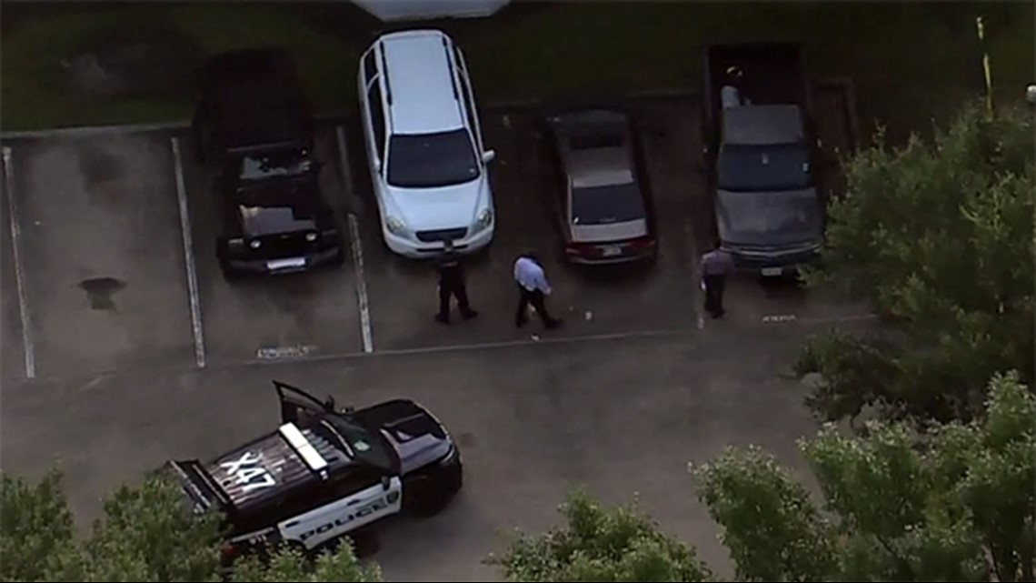 Kejahatan Houston: Pemilik rumah menembak dan membunuh pria di luar rumahnya