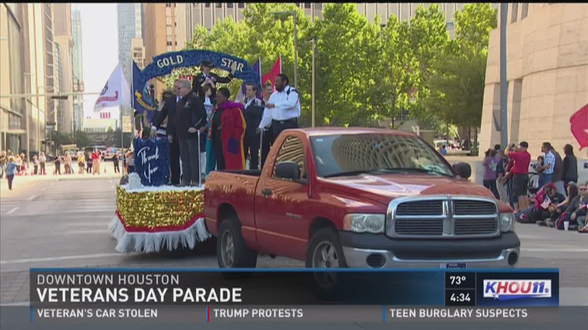 Dallas morning news veterans day parade