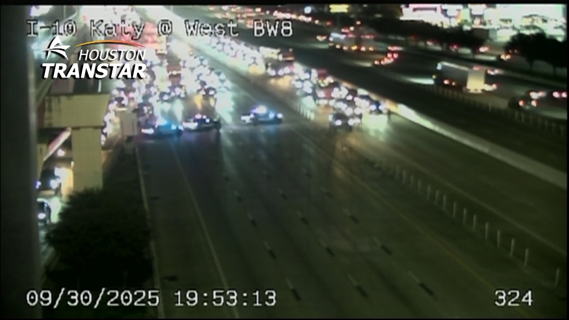 Pedestrian killed in crash on Katy Freeway at Beltway | khou.com