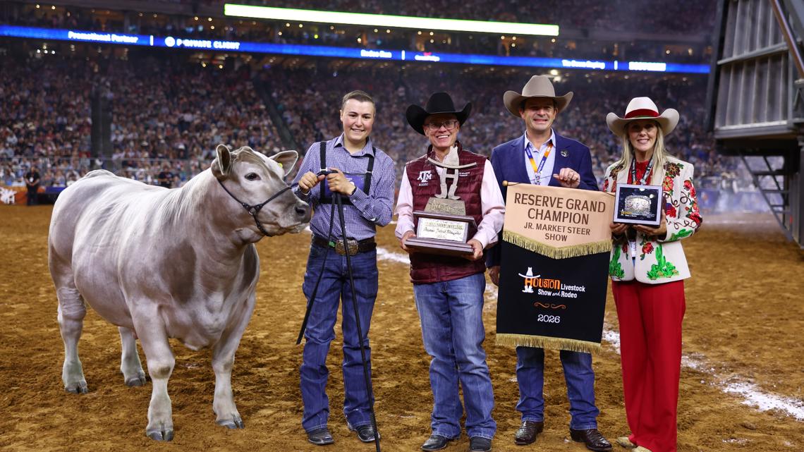 Grand Champion steer shatters record at Houston Livestock Show and ...