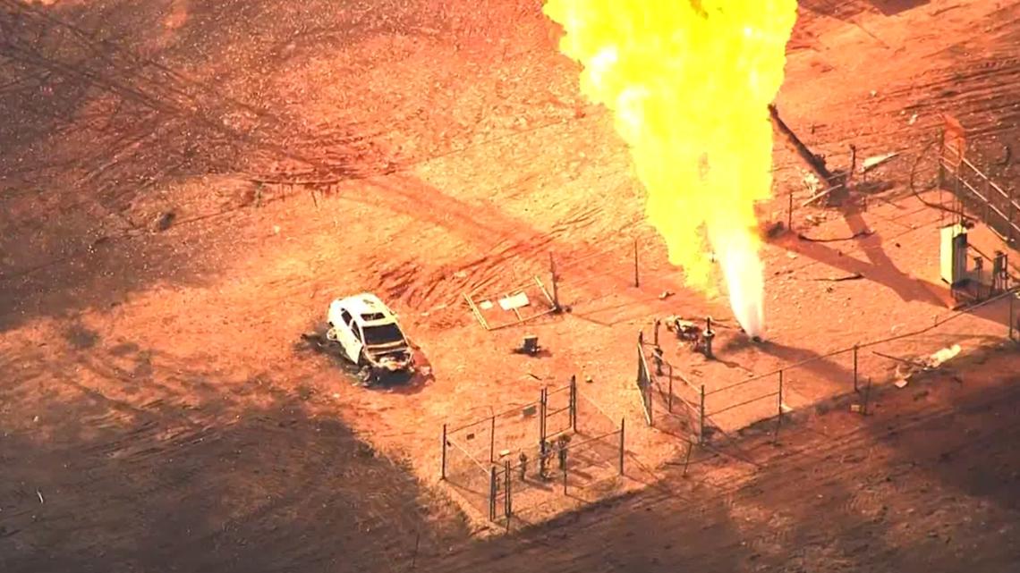 Burning car next to pipeline fire in Deer Park, Texas | khou.com