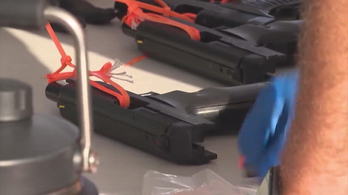 Houston Gun Buyback Event Gift Card Issues | Khou.com