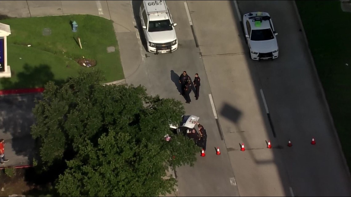 Man killed along North Sam Houston Pkwy | Houston, Texas traffic - Vimarsana News