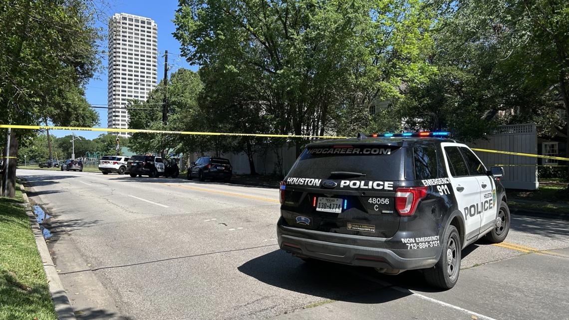 Private security officer shot responding to River Oaks burglary | khou.com