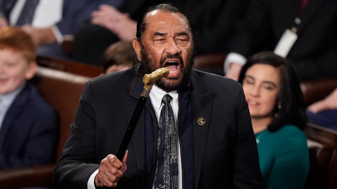 Houston U.S. Rep. Al Green calls for the impeachment of President Donald Trump for Gaza proposal