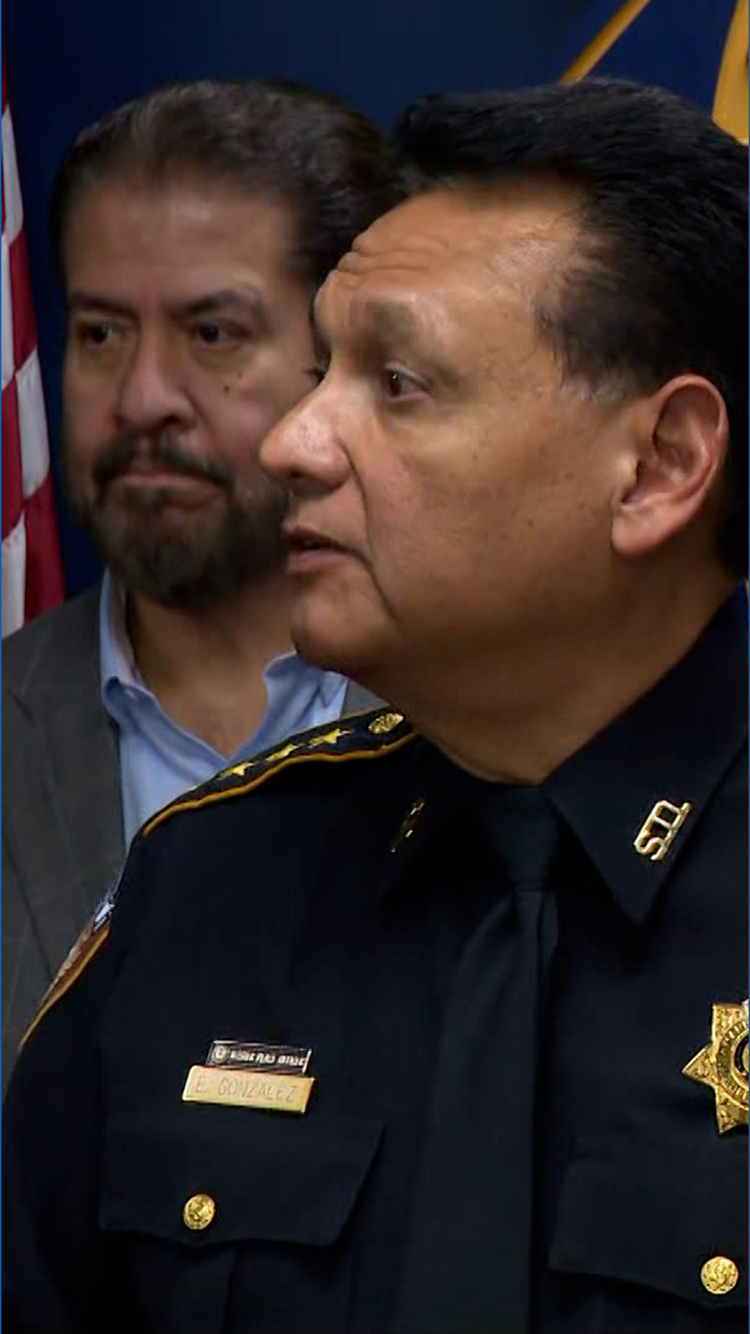 Sheriff Gonzalez pushes for pay raises for Harris County deputies ...