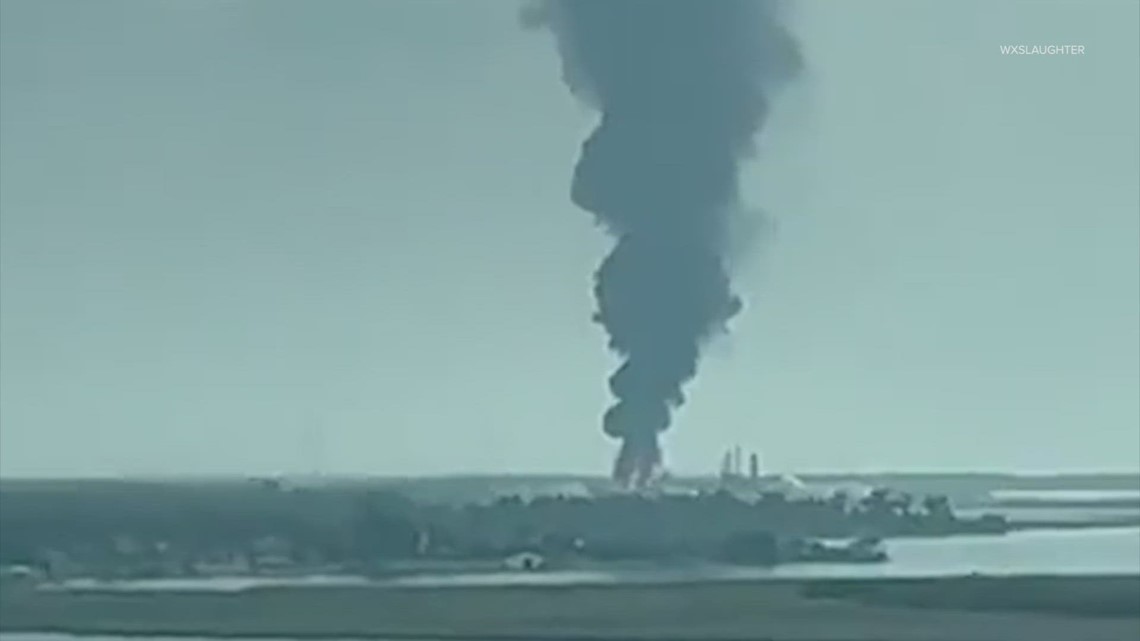 Oil tank fire prompts evacuations in Louisiana neighborhood