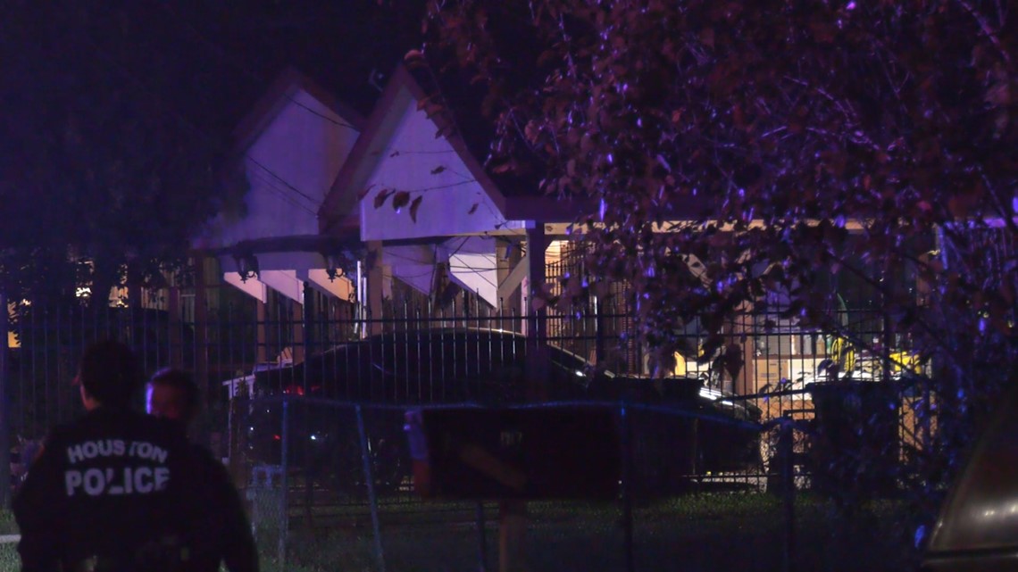 House party Halloween shooting: 1 killed, 3 injured in N. Houston ...