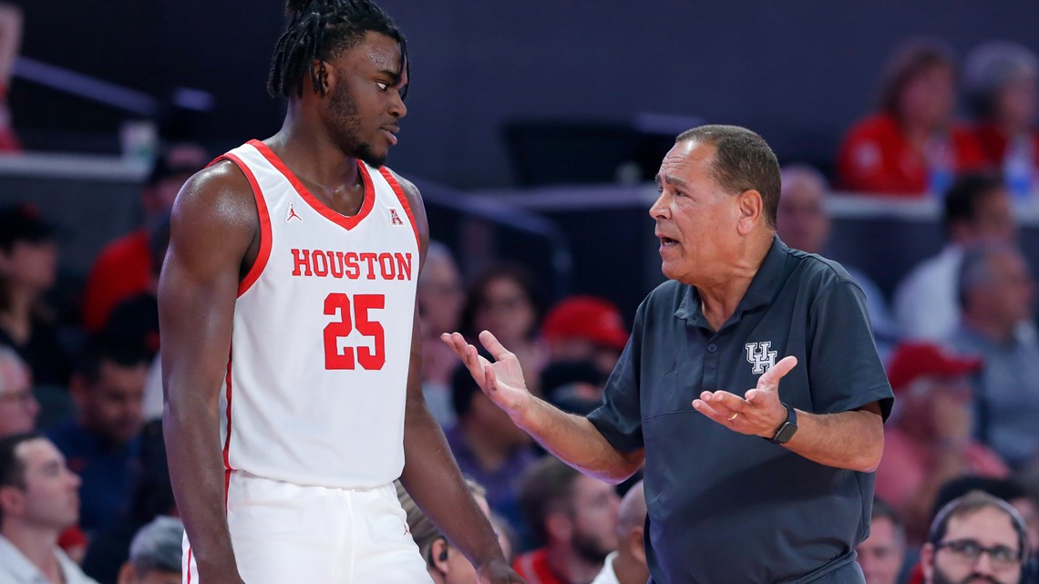 Houston Cougars defeat Northern Colorado 83-36 in the first game