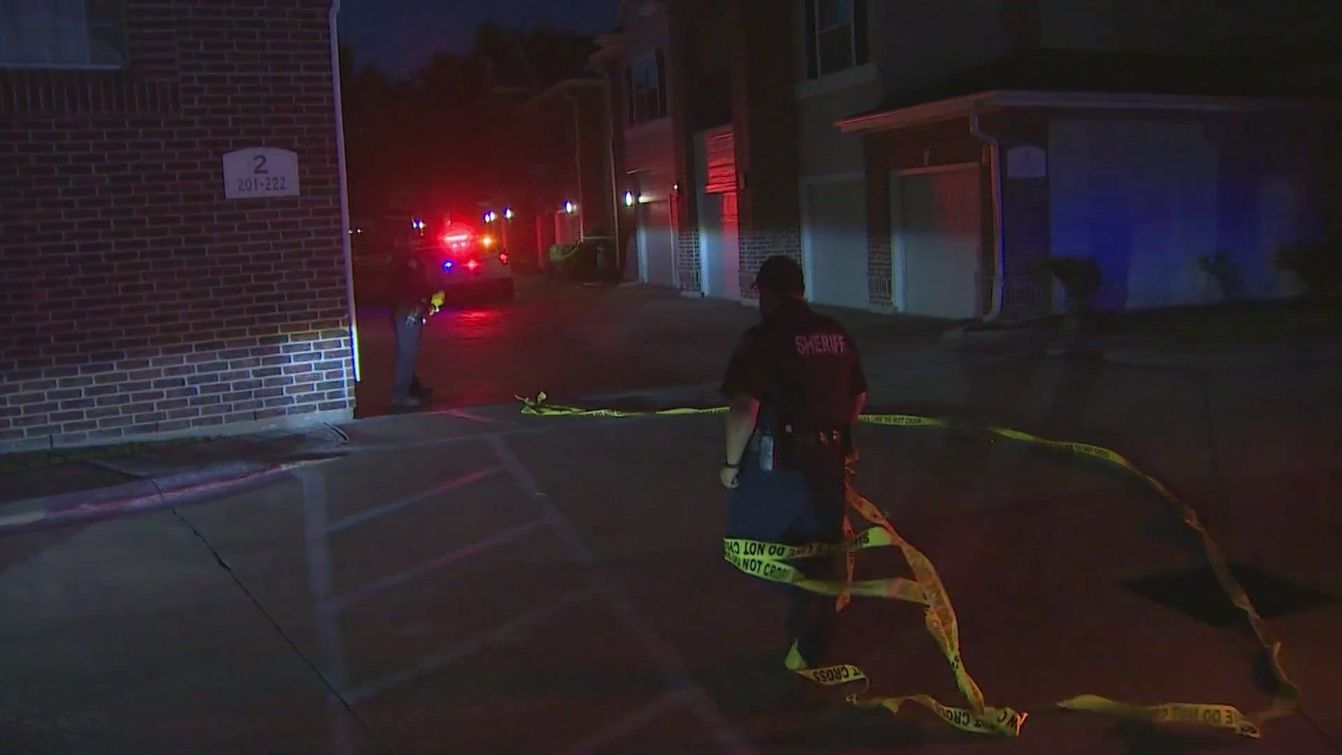 Woman hit by stray bullets in shooting at a NW Harris County apartment ...