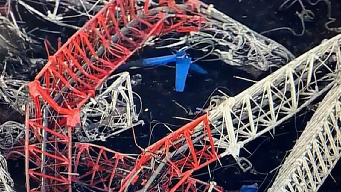 Helicopter crash in Houston Police give up on deadly crash