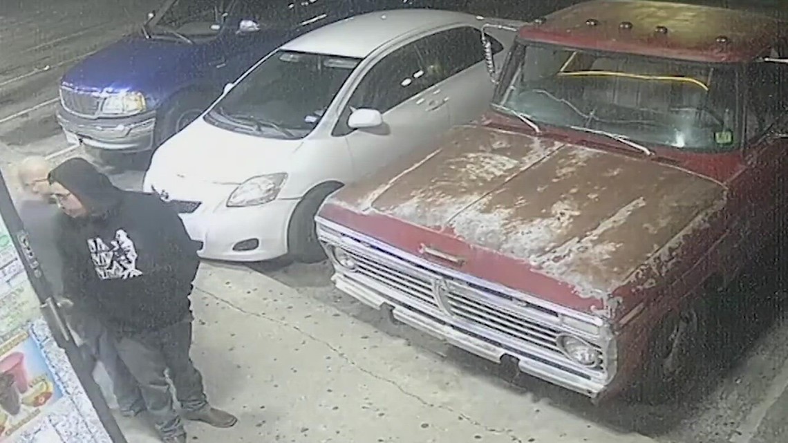 New video Customer seen walking out of taqueria restaurant after