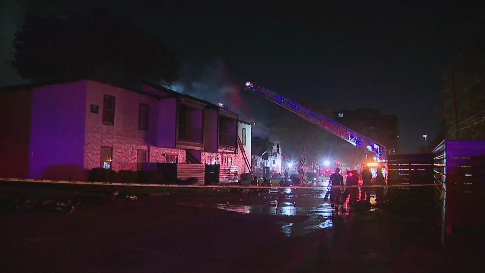 HFD: Two-alarm fire damages 32 units at northwest Houston apartment ...