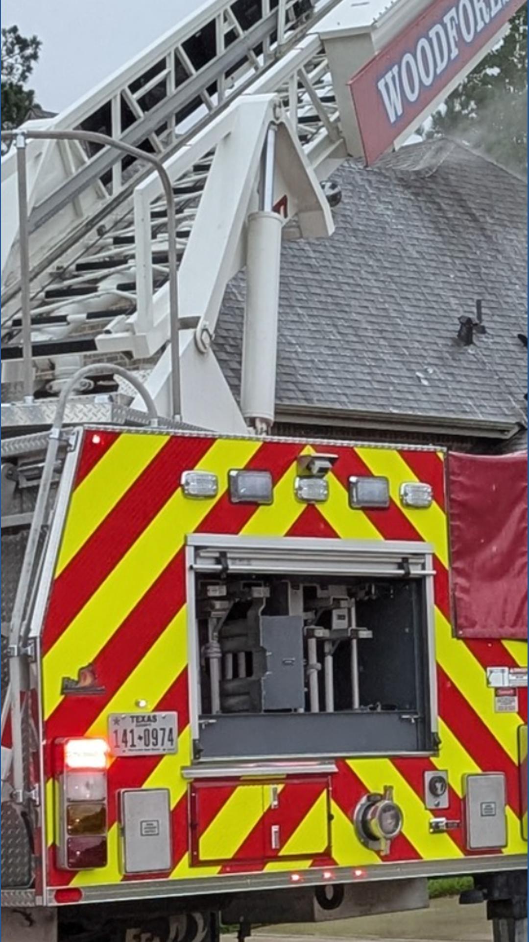 Lightning strike sparks house fire in Montgomery County | khou.com