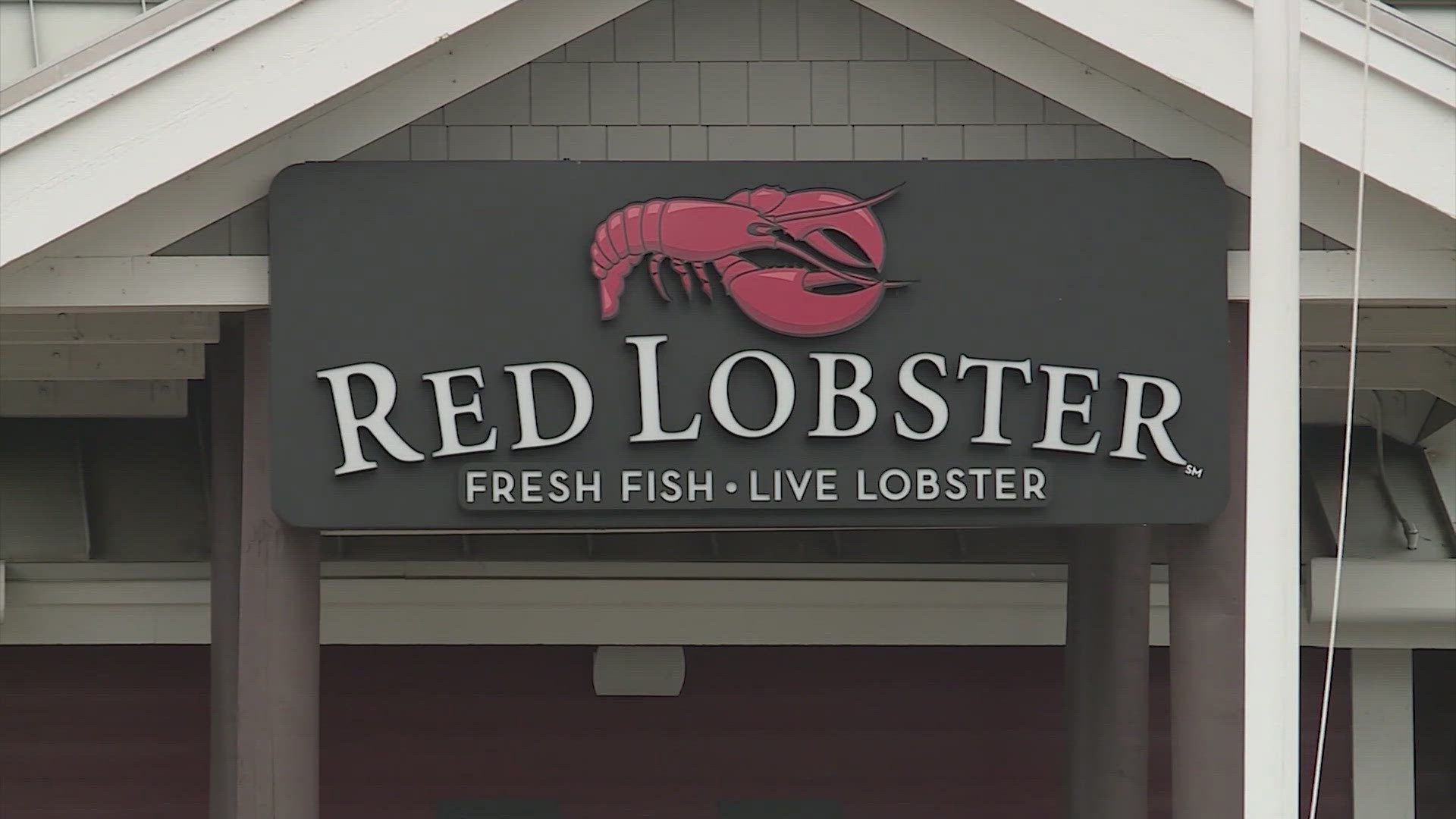 The Red Lobster closures come as bankruptcy rumors circled the seafood restaurant chain in recent weeks.