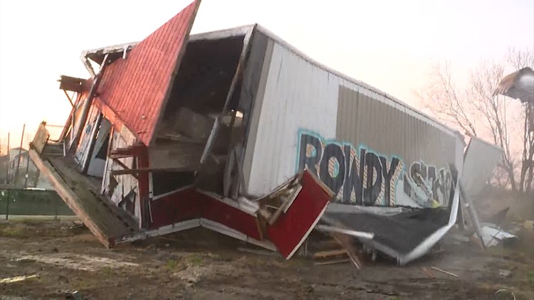Video: Big Woodrow's demolished to make room for new establishment