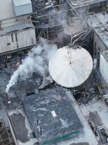 Paper Straw Explosion 2 dead, 9 still missing after Washington paper mill tank implosion and ...