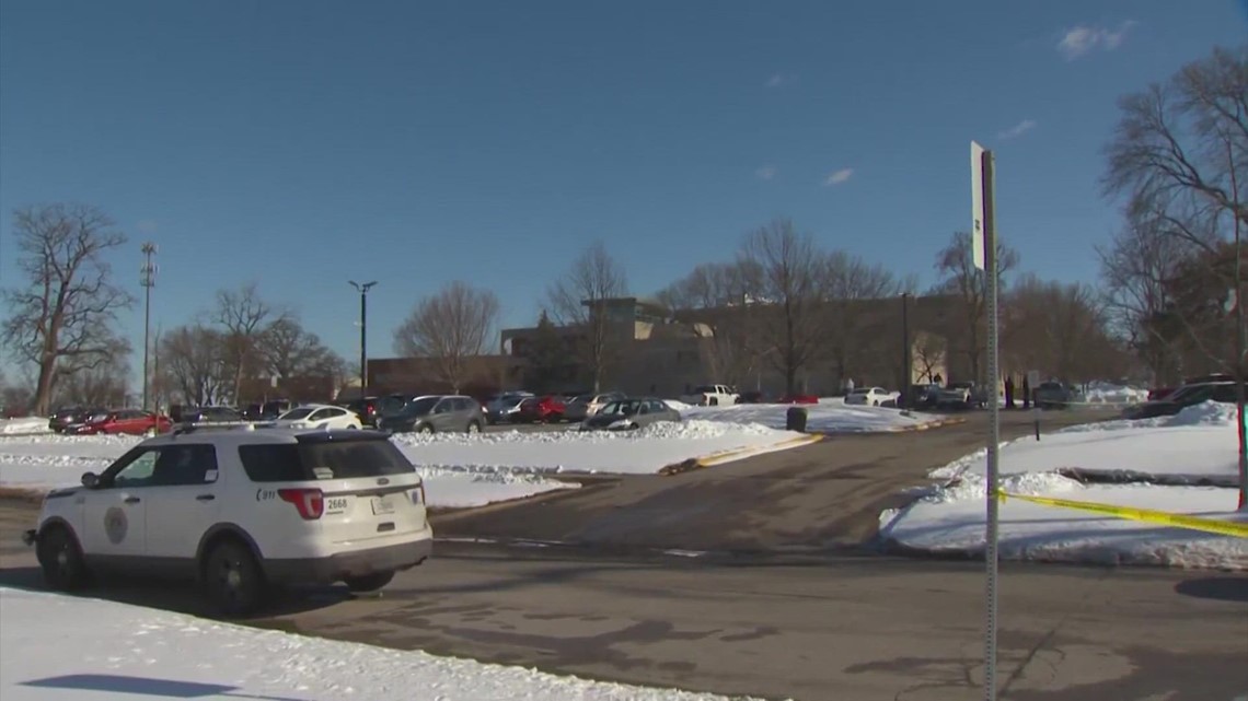 One dead, 2 critically injured in shooting outside Iowa high school ...