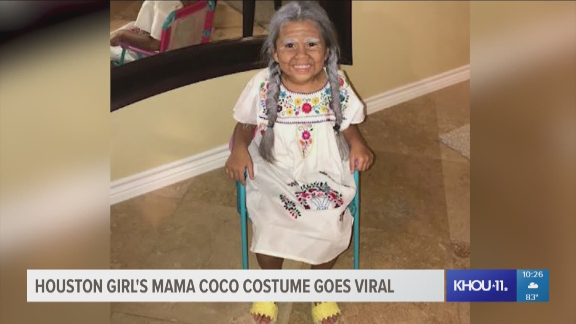 Houston mother dresses her daughter as Mama Coco