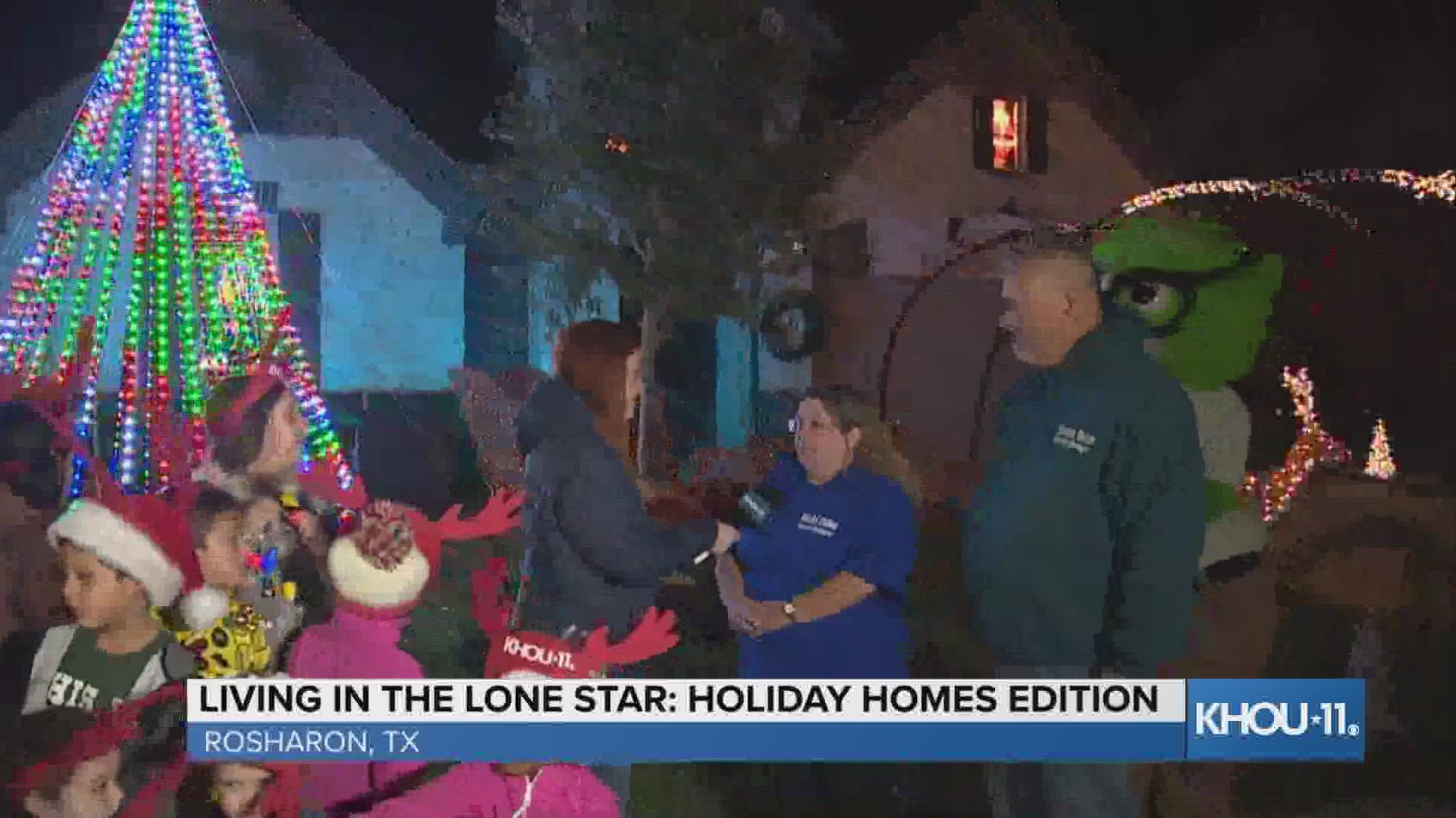 Digital anchor Brandi Smith takes you on a tour of a festive home in Rosharon and the people behind it.