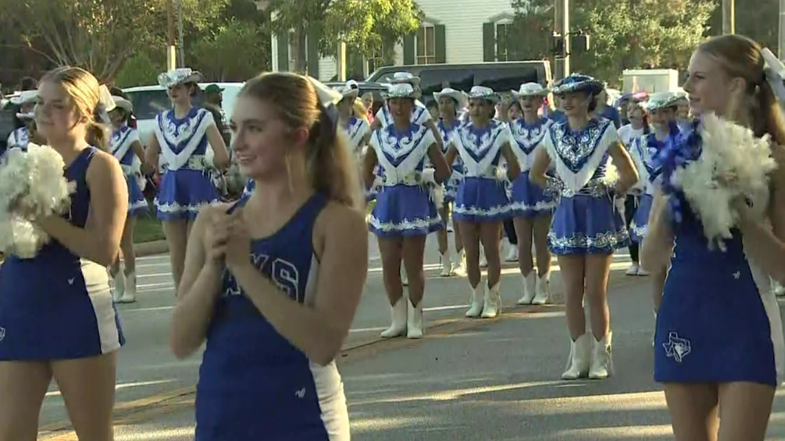 Fort Bend County Fair kicks off with big parade