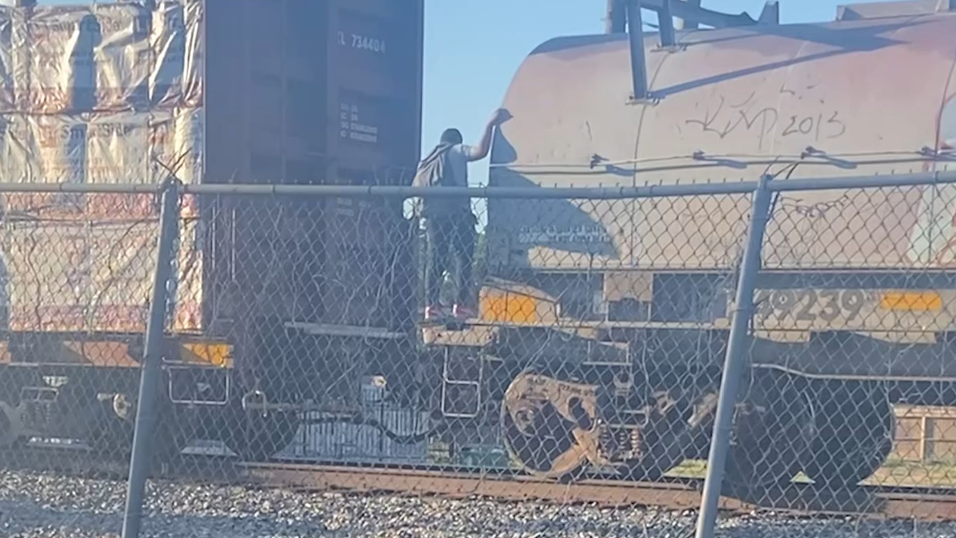 East End Houston train track problems