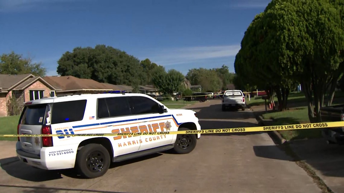 Man shot, killed ex-girlfriend's new boyfriend outside home in ...