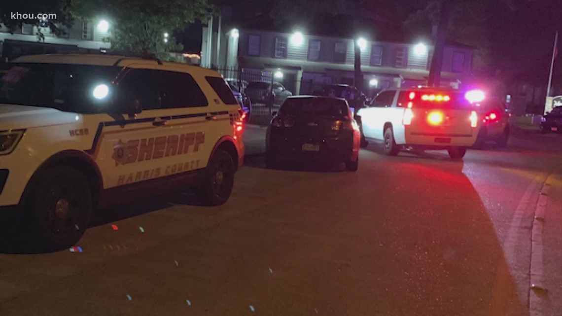 Man found dead at NW Harris County apartment complex | khou.com
