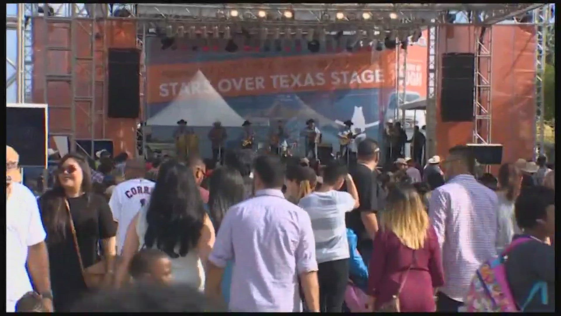 Recordbreaking crowds attend 'Go Tejano Day' at RodeoHouston