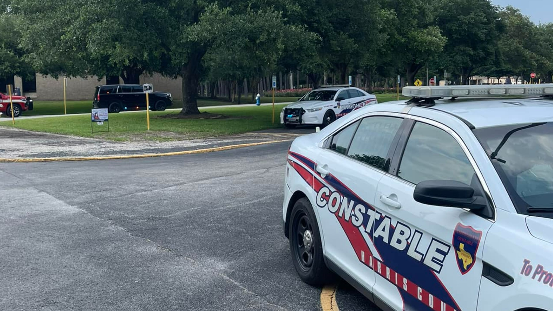 lone-star-college-lockdown-suspicious-package-found-khou