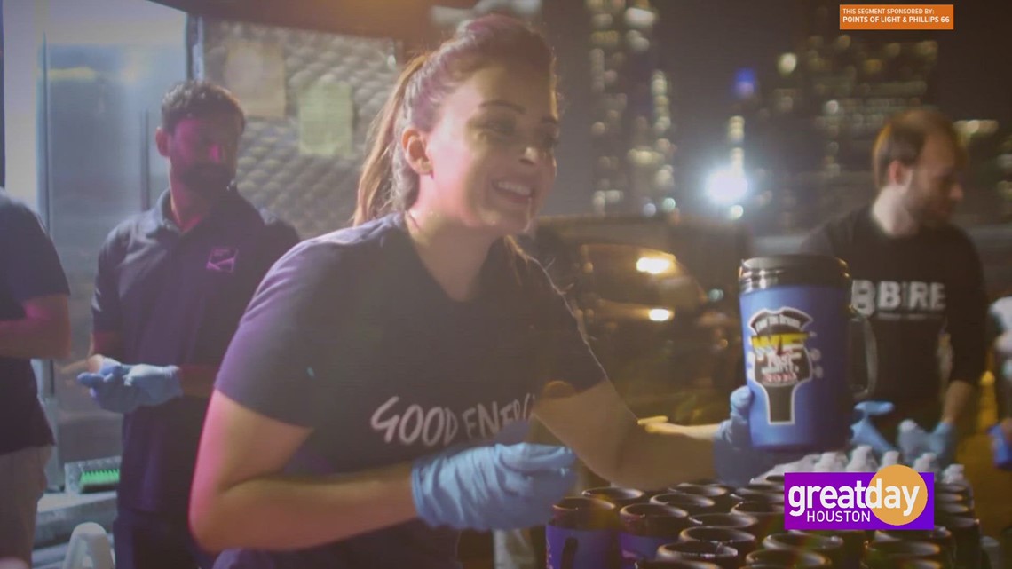 Celebrating Global Volunteer Month with Points of Light and Phillips 66