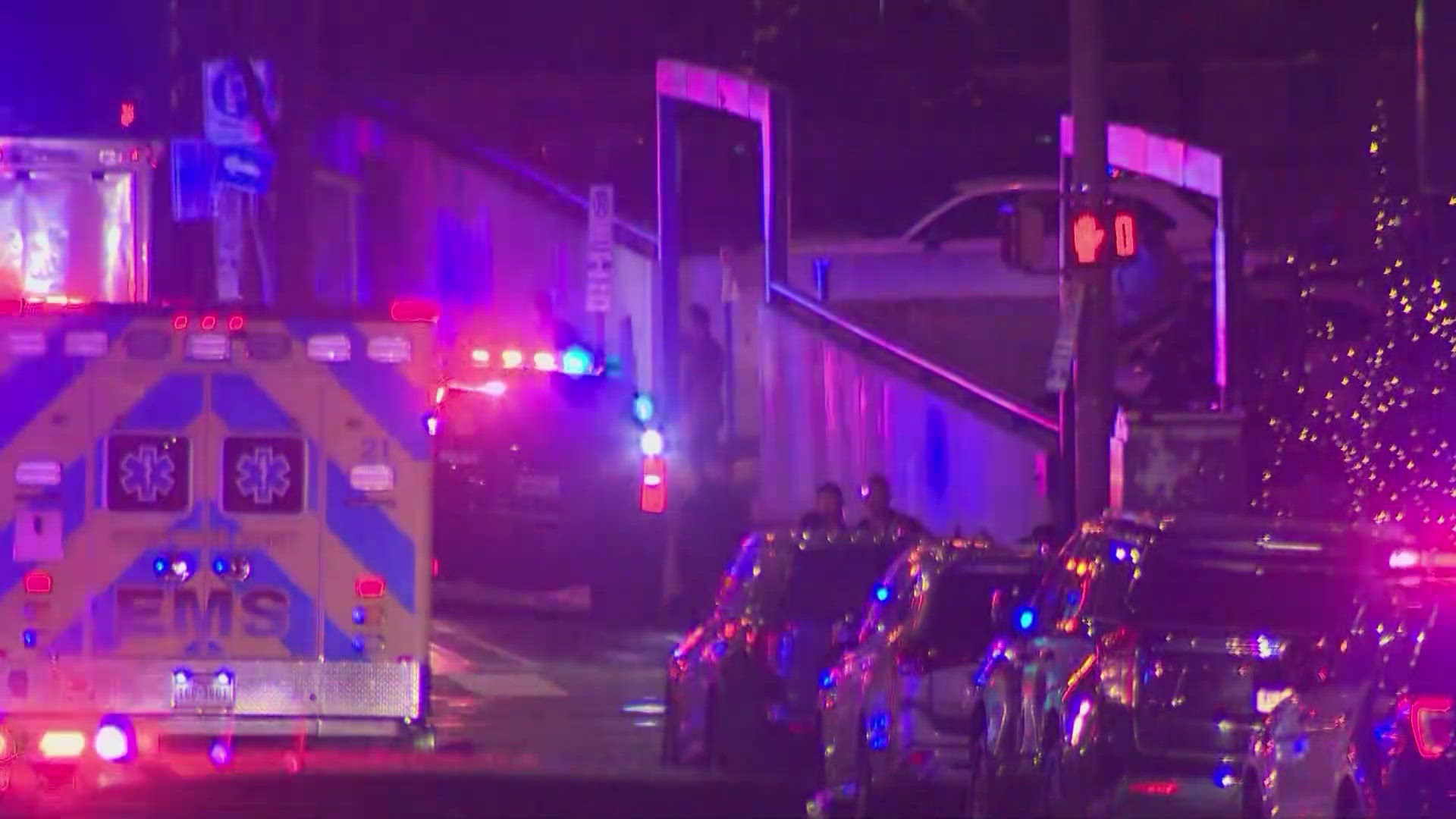 3 dead, at least 14 hurt in downtown Austin shooting, police say ...