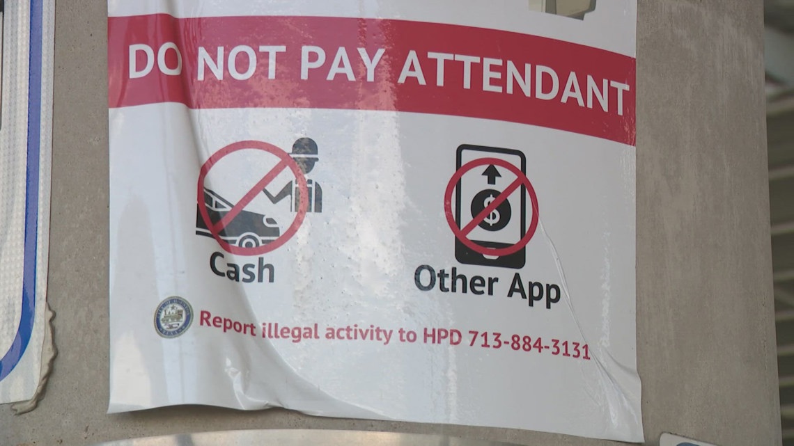 Beware of Downtown Houston Parking Scams: Woman Shares Cautionary Tale - News Directory 3