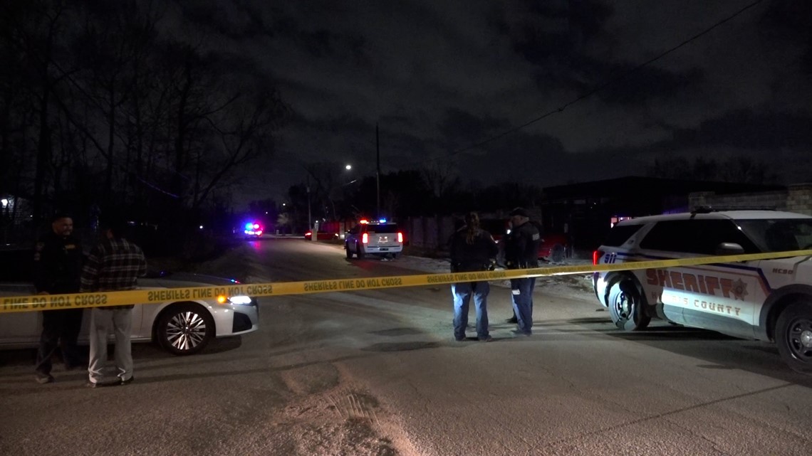 Houston, Texas crime: 4 teens shot at party on Mooney Road | khou.com