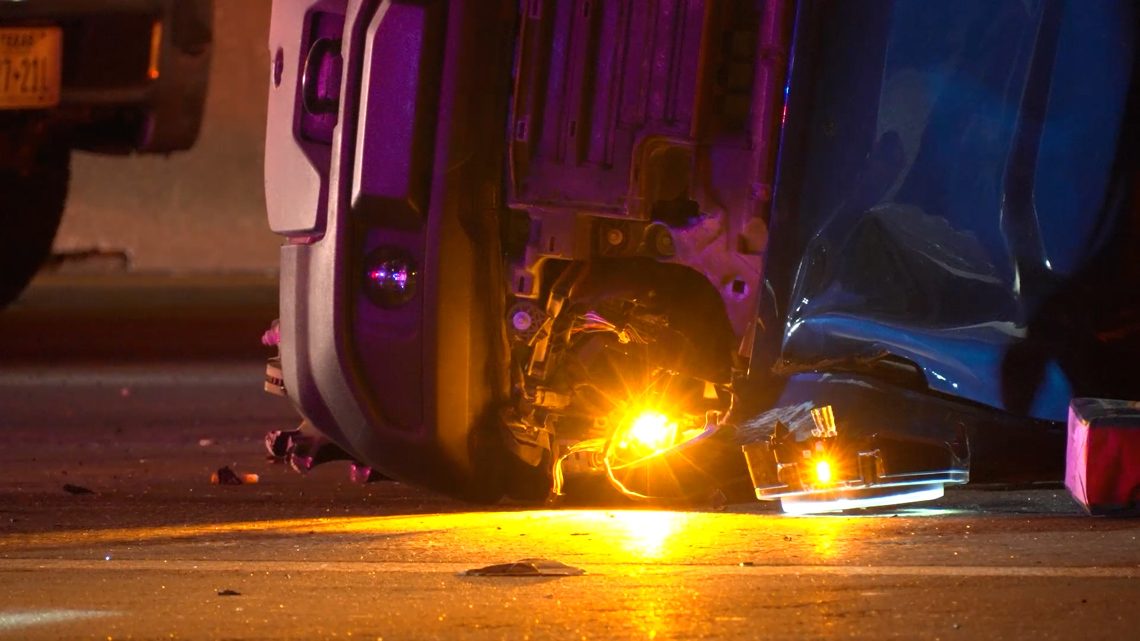 Woman hurt in rollover crash on North Freeway | khou.com