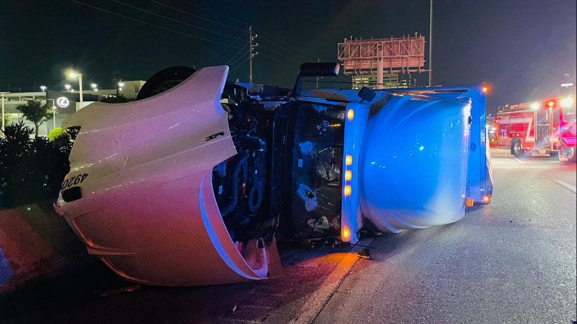 Katy Freeway shut down near Kirkwood due to big rig crash | khou.com