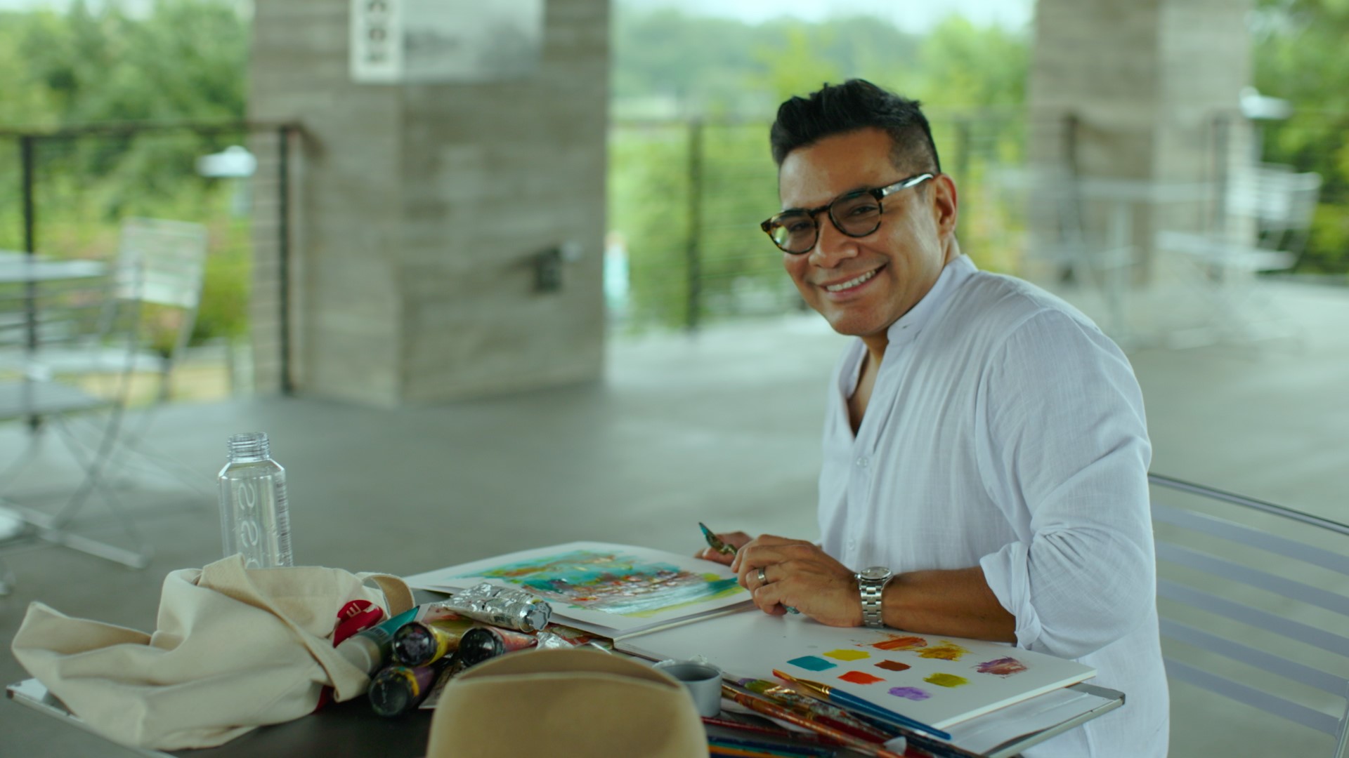 Edgar Medina loves being a Latin American artist in Houston, because he believes it’s important for kids to have someone to look up to that looks like them.