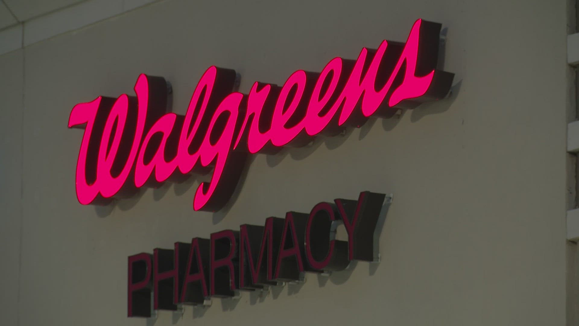 Walgreens pharmacists on strike