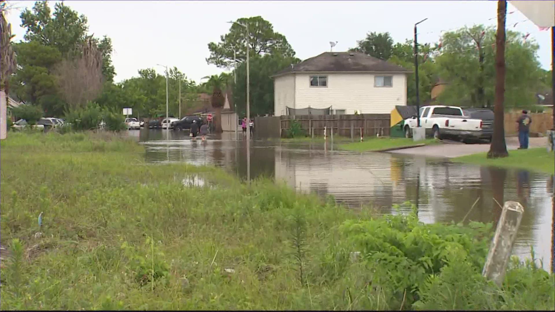 Around 100 homes flooded in Bacliff Villas following heavy rains Friday