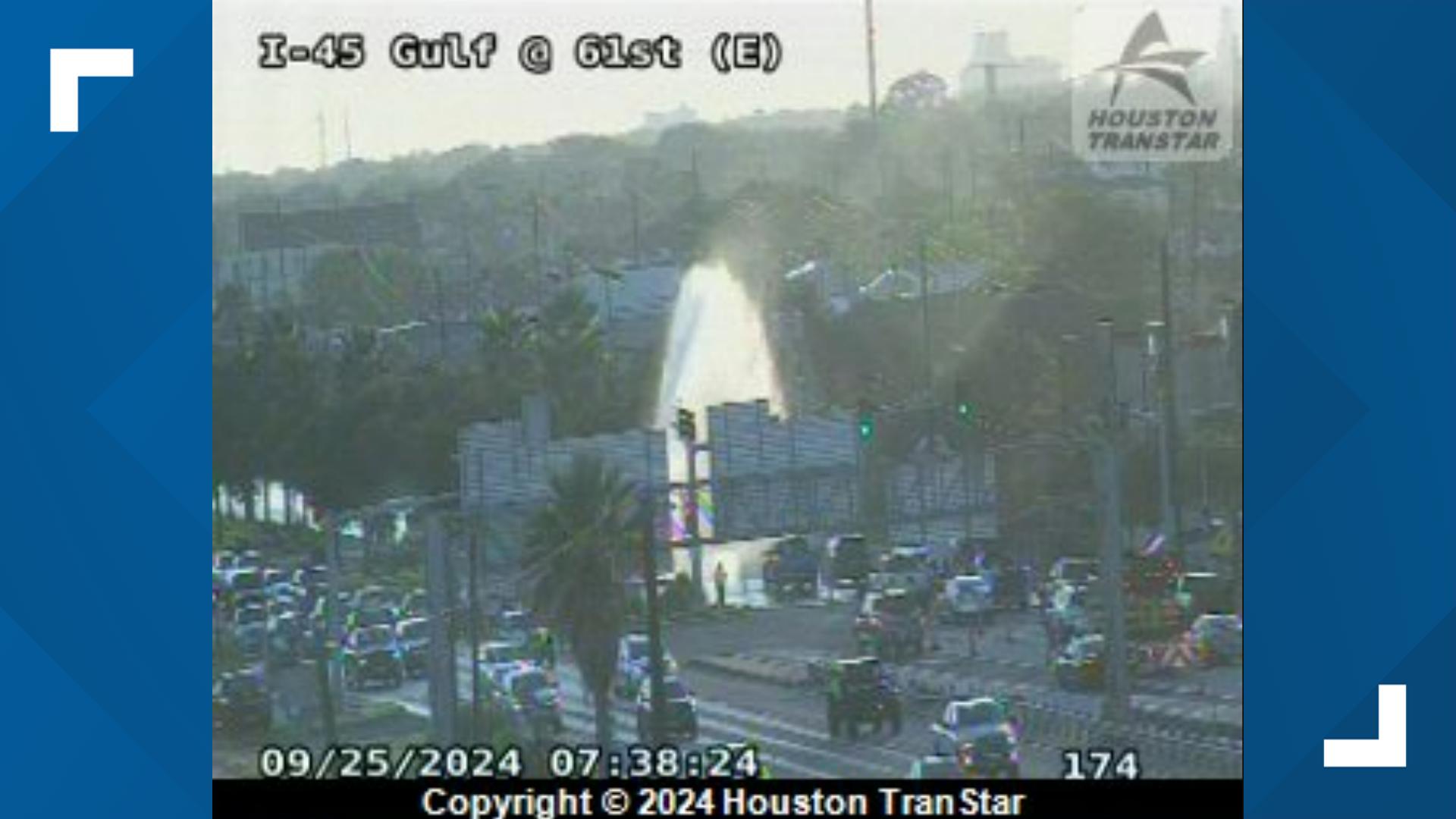 Water main break slowing traffic along Gulf Freeway in Galveston