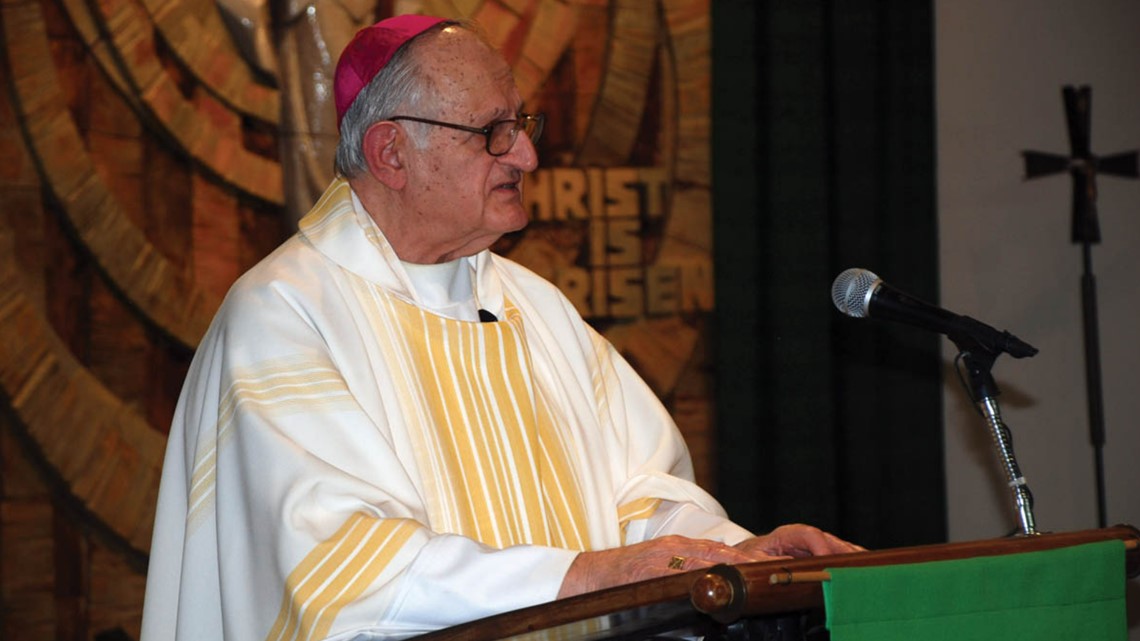 Uskup Agung Joseph Fiorenza meninggal pada usia 91 tahun