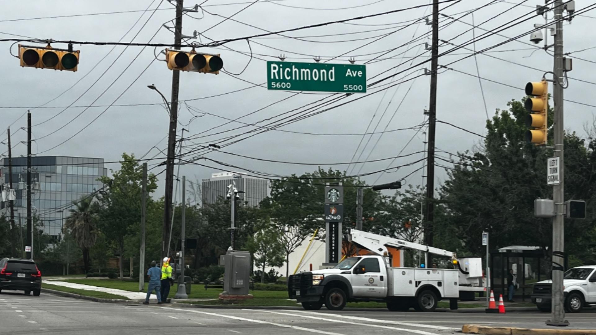 Texas Power Outages: TxDOT Crews Repair Traffic Signals | Khou.com