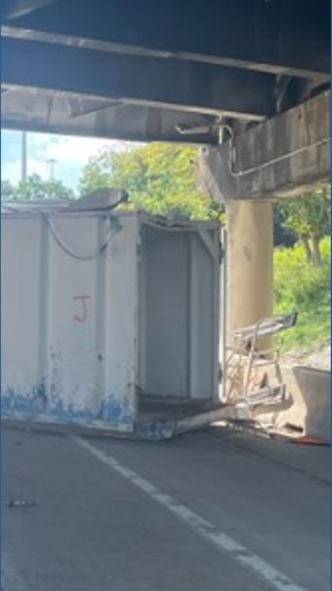 Main lanes of Katy Freeway reopen after truck hits Houston Ave. bridge ...