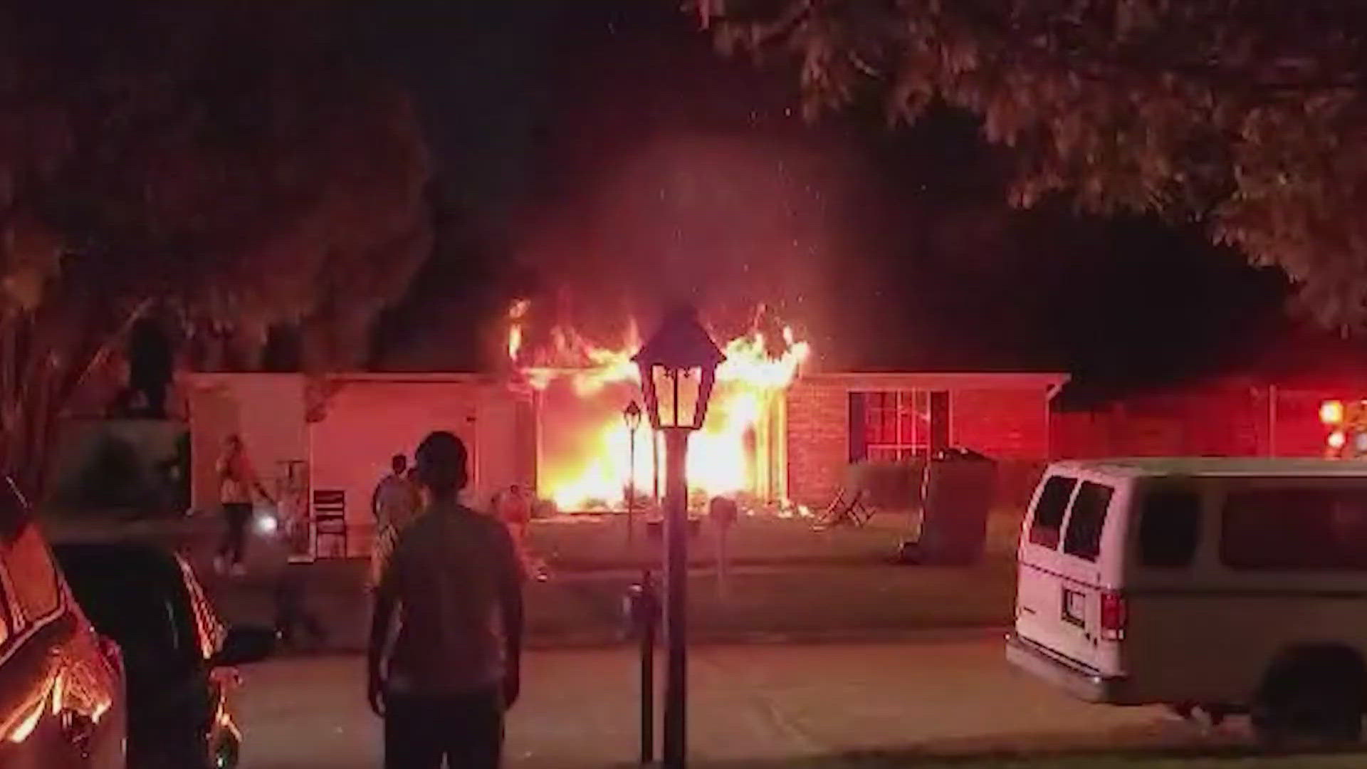 Firefighters responded to the scene of a deadly house fire in southwest Houston Tuesday morning, according to the Houston Fire Department.