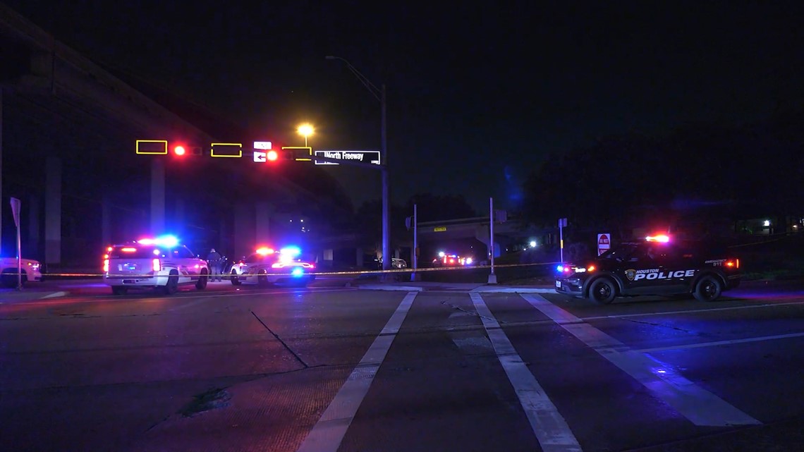 Deadly crash on I-45 feeder road near Beltway 8 | Houston traffic - Vimarsana News