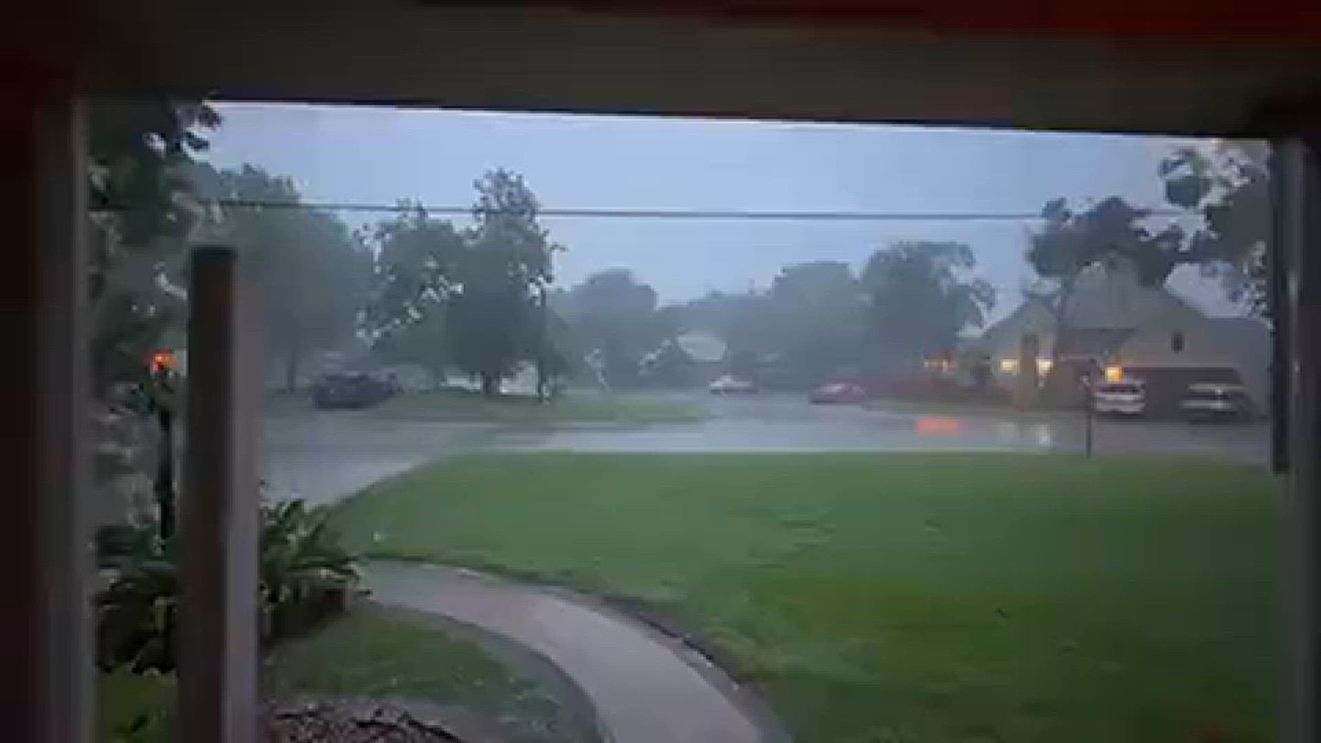 Strong wind and rain as Hurricane Beryl makes its way through Sealy, Texas, Monday morning.
Credit: Clayton Kucera
