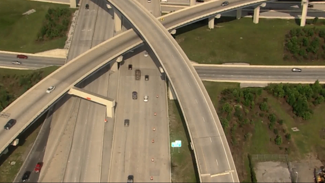 610/South Loop westbound between Scott and Highway 288 will be closed through Saturday for construction
