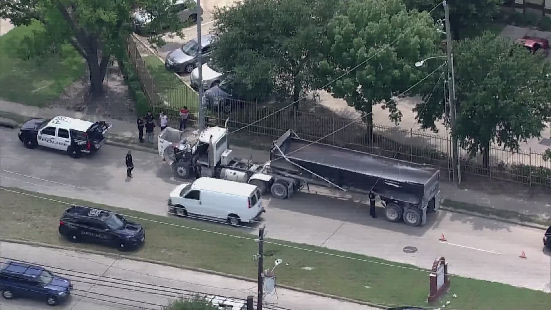 Deadly crash in northeast Houston